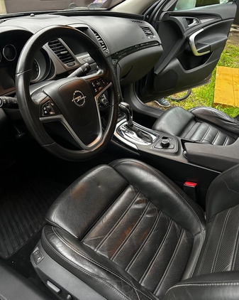 Opel Insignia cena 27500 przebieg: 220000, rok produkcji 2009 z Skawina małe 121